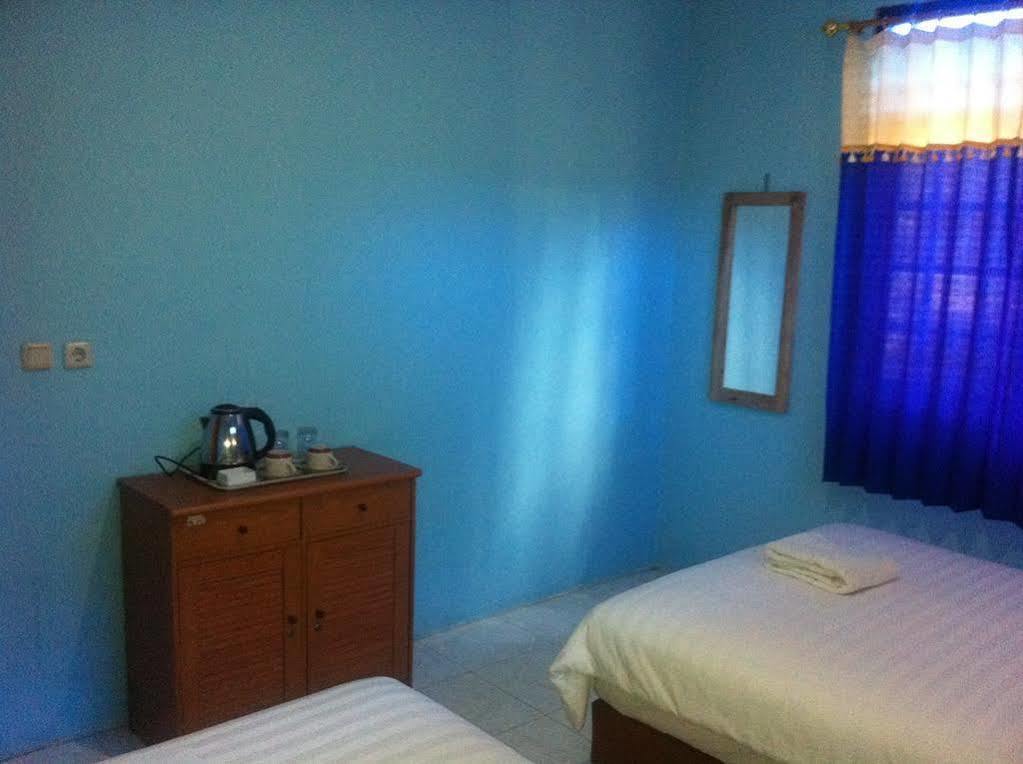 The New Orlinds Guest House Wonosari Ngoại thất bức ảnh