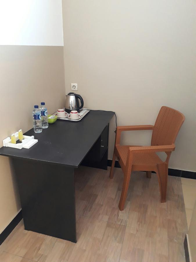 The New Orlinds Guest House Wonosari Ngoại thất bức ảnh